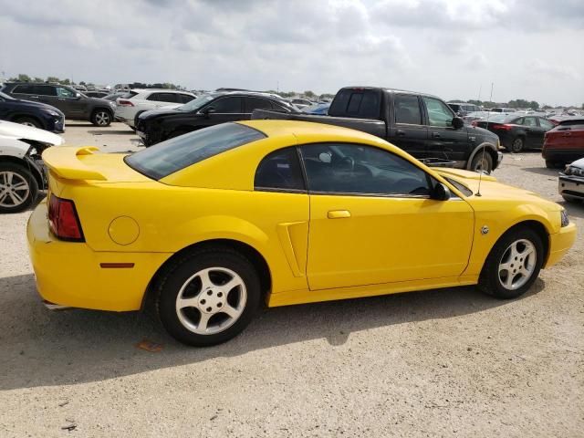 2004 Ford Mustang