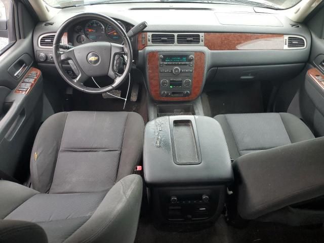 2010 Chevrolet Avalanche LS