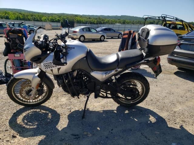 2004 Triumph Tiger