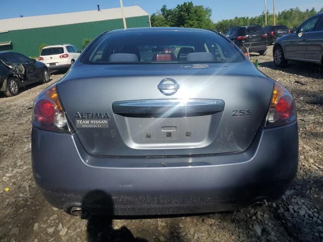 2010 Nissan Altima Base