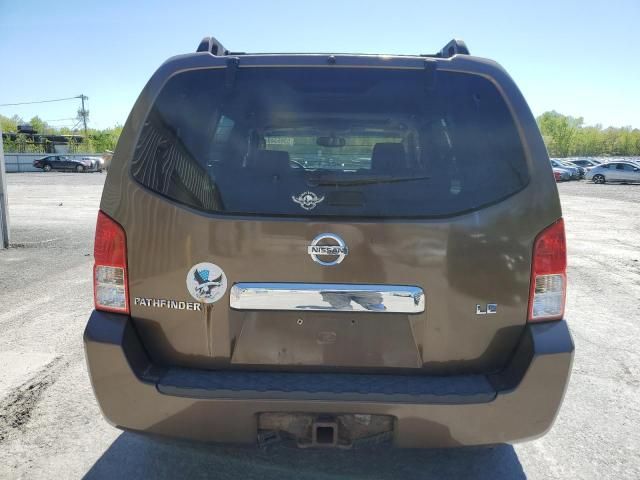 2005 Nissan Pathfinder LE