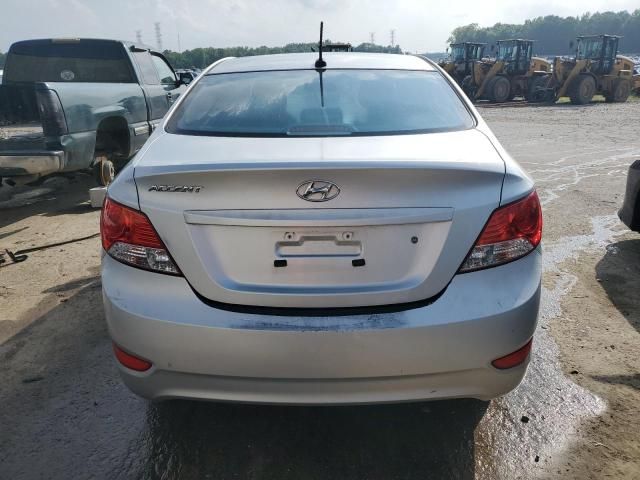 2013 Hyundai Accent GLS