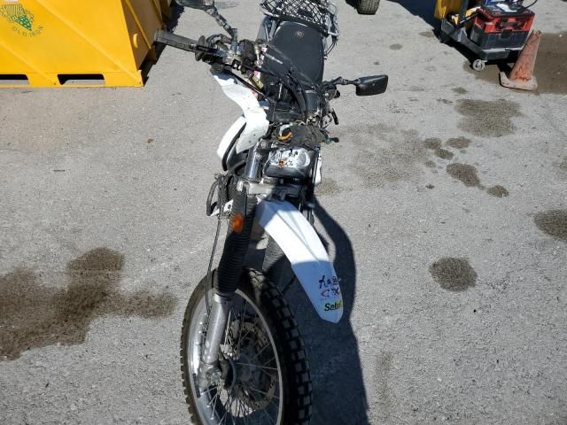 2011 Suzuki DR650 SE