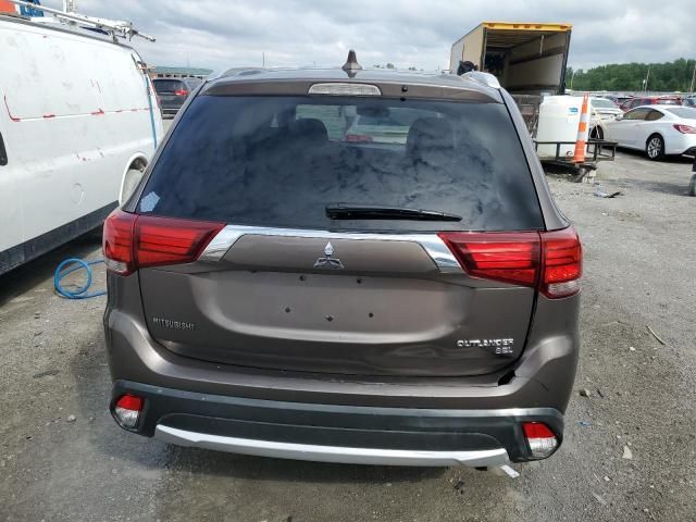 2017 Mitsubishi Outlander SE