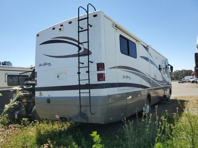 2006 Workhorse Custom Chassis Motorhome Chassis W2