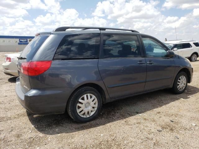 2007 Toyota Sienna CE