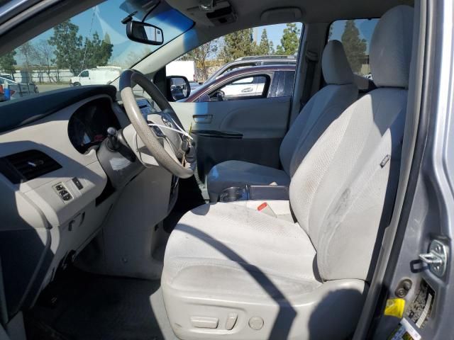 2012 Toyota Sienna LE