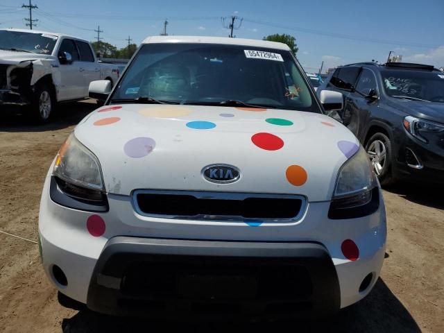 2011 KIA Soul +