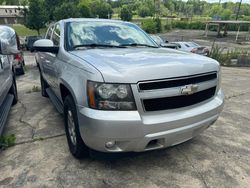 Salvage trucks for sale at Hueytown, AL auction: 2010 Chevrolet Avalanche LT