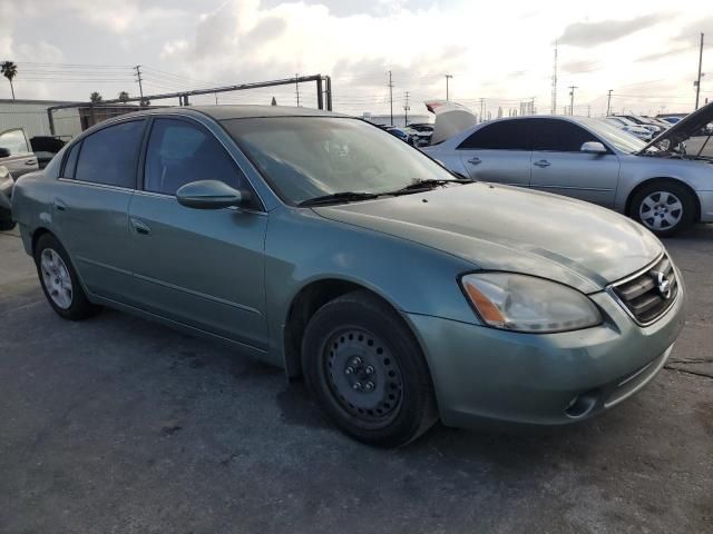 2004 Nissan Altima Base