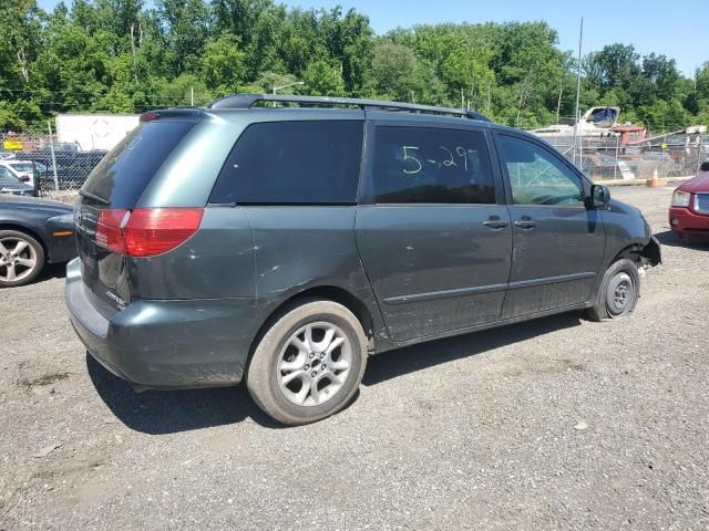 2004 Toyota Sienna XLE