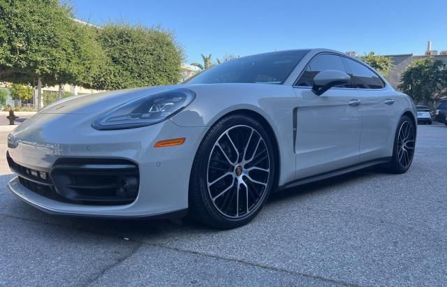 2023 Porsche Panamera Base