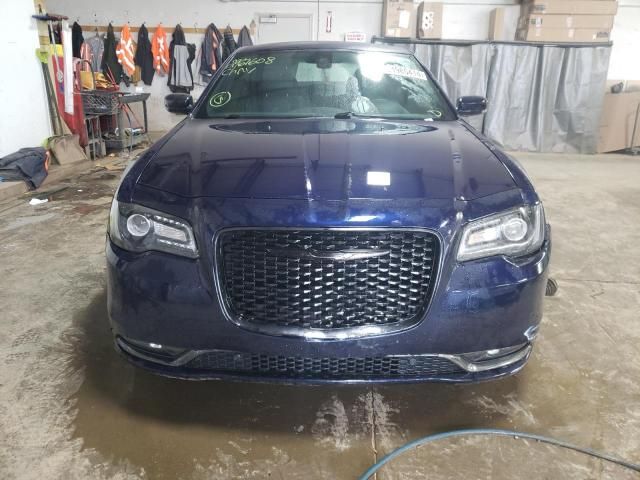 2015 Chrysler 300 S