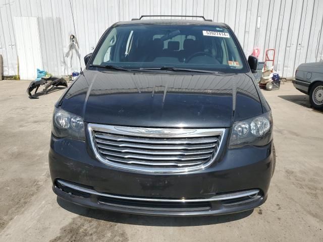 2011 Chrysler Town & Country Touring