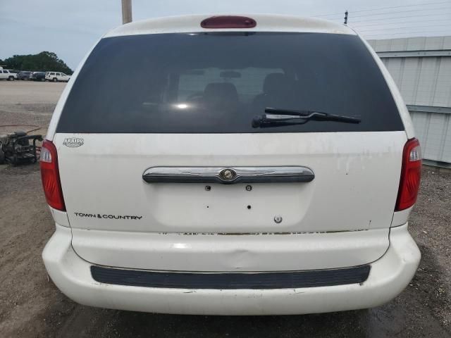 2007 Chrysler Town & Country LX