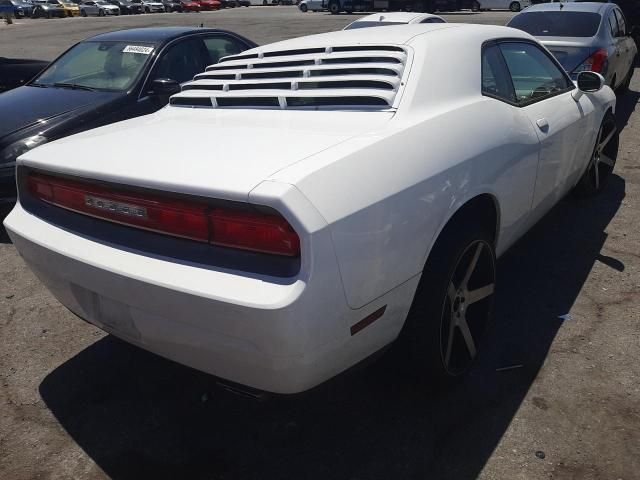 2013 Dodge Challenger SXT