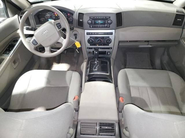 2006 Jeep Grand Cherokee Laredo