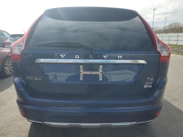 2015 Volvo XC60 T6 Platinum