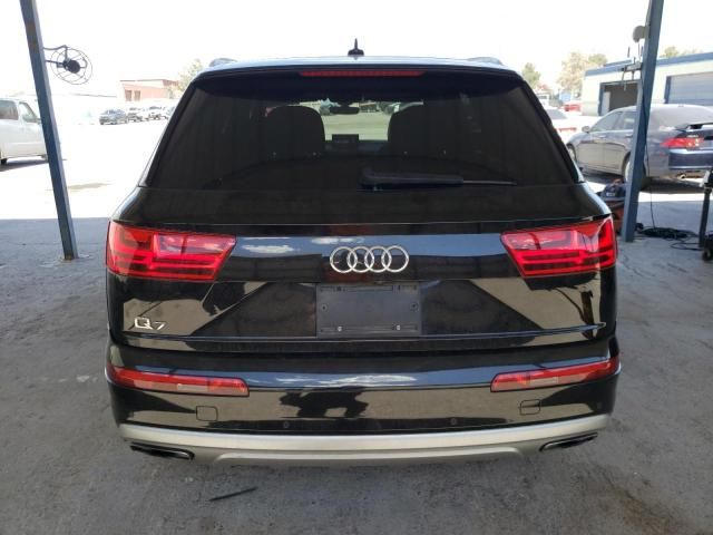 2019 Audi Q7 Premium