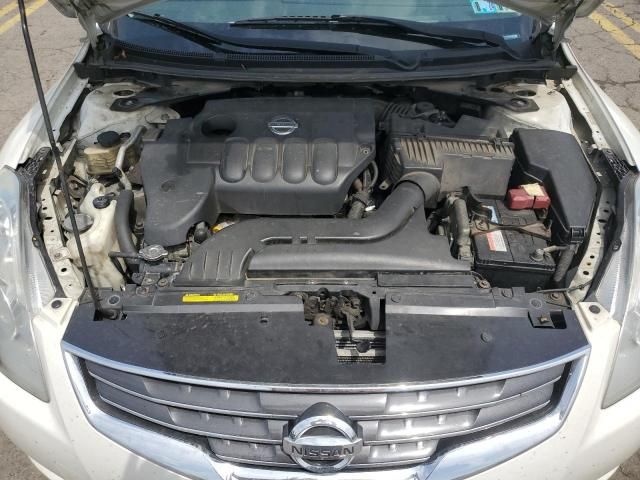 2010 Nissan Altima Base