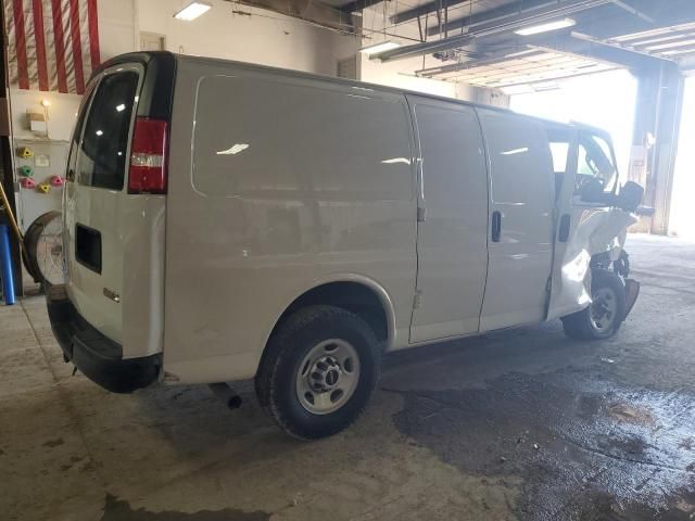 2017 GMC Savana G2500