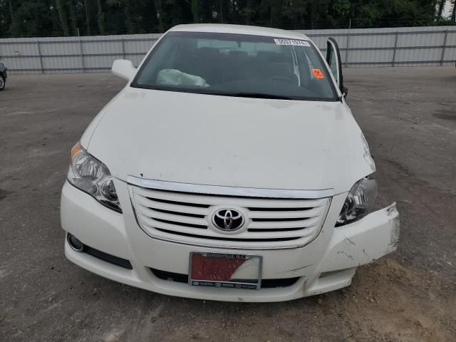 2008 Toyota Avalon XL