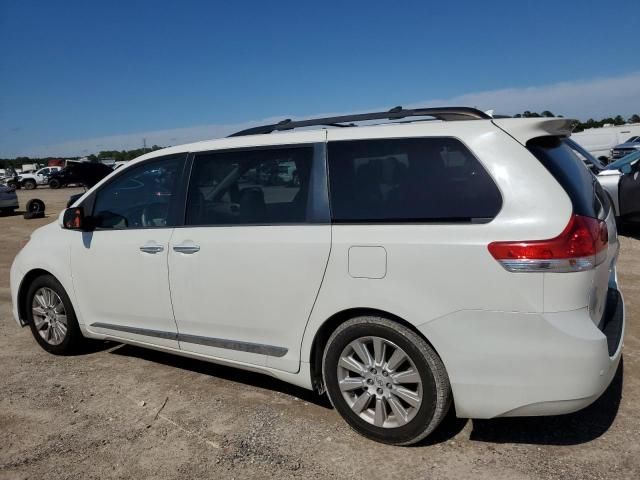 2012 Toyota Sienna XLE