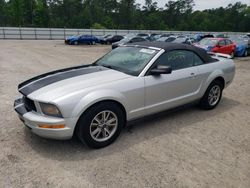 Carros deportivos a la venta en subasta: 2005 Ford Mustang