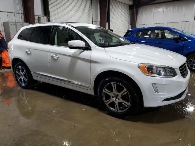 2015 Volvo XC60 T6 Platinum