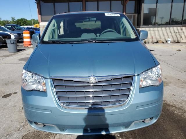 2008 Chrysler Town & Country Touring