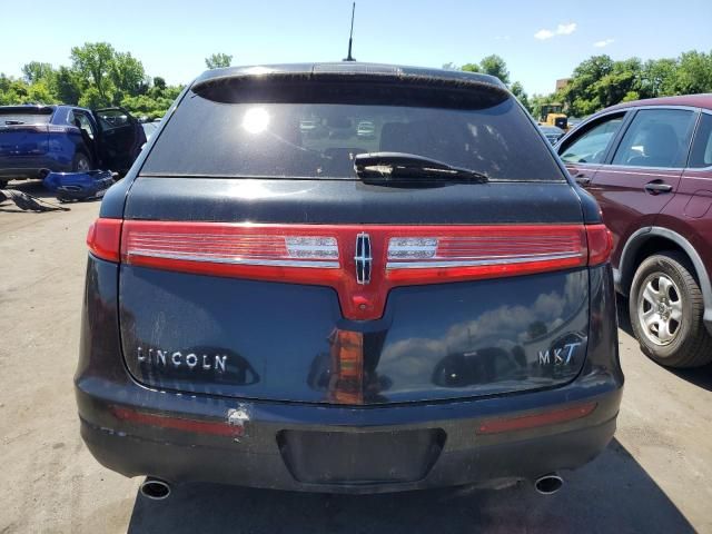 2014 Lincoln MKT