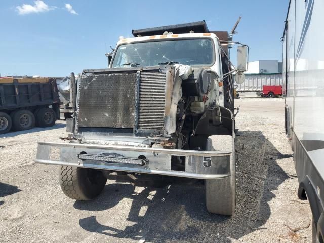 1995 International 8000 8200