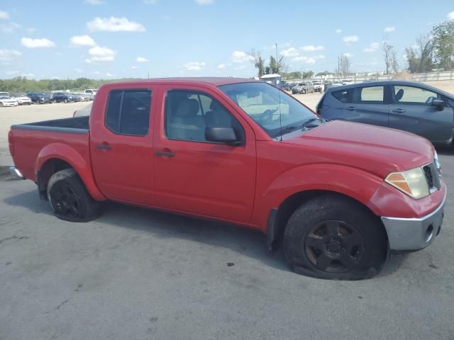 2005 Nissan Frontier Crew Cab LE