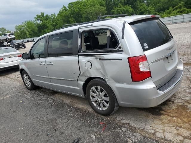 2011 Chrysler Town & Country Touring L