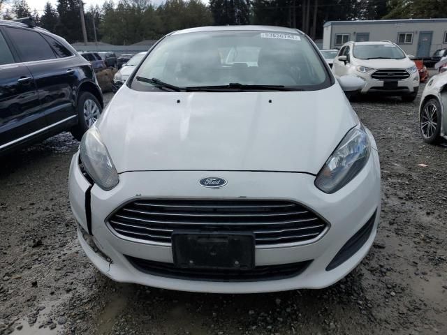 2015 Ford Fiesta SE