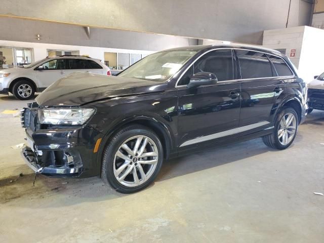 2018 Audi Q7 Prestige