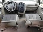 2002 Chrysler Voyager