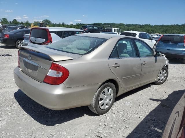 2004 Toyota Camry LE