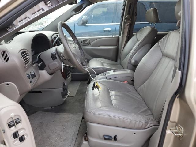 2003 Chrysler Town & Country LXI