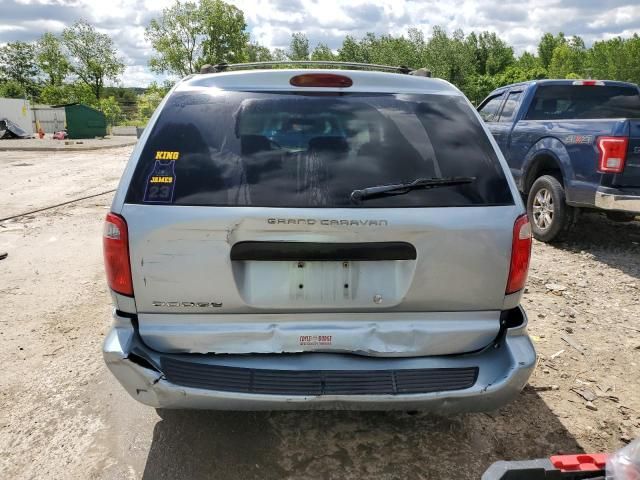 2004 Dodge Grand Caravan SE