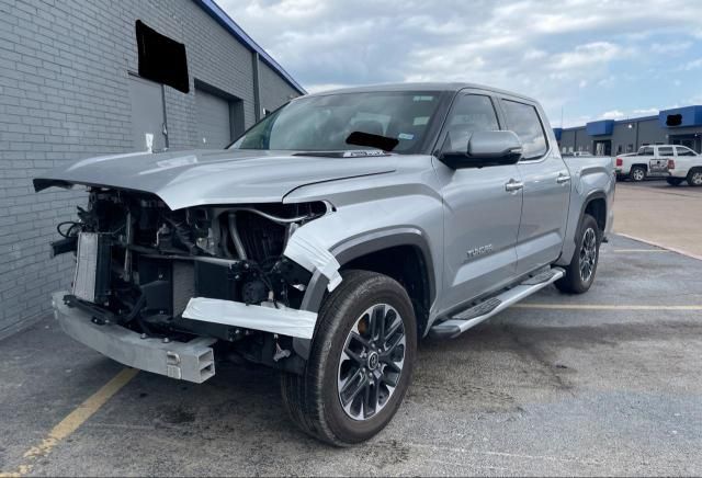 2023 Toyota Tundra Crewmax Limited