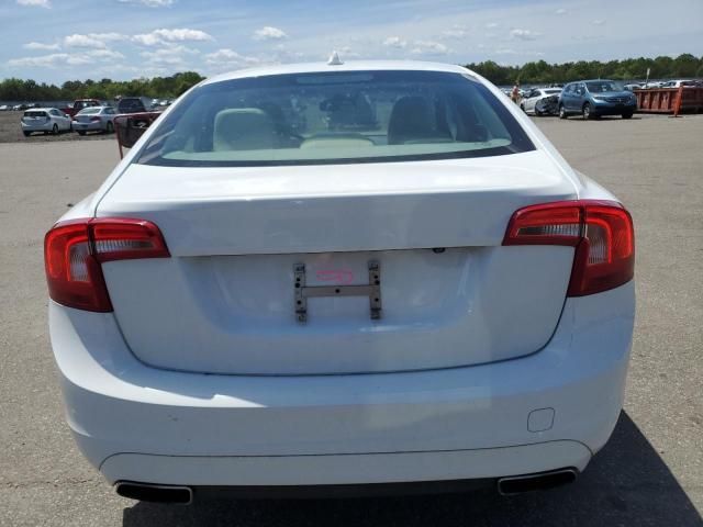 2015 Volvo S60 PREMIER+