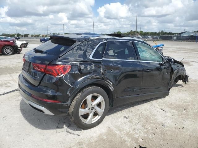 2021 Audi Q3 Premium 40