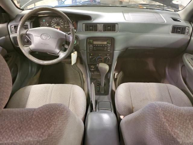 2000 Toyota Camry CE