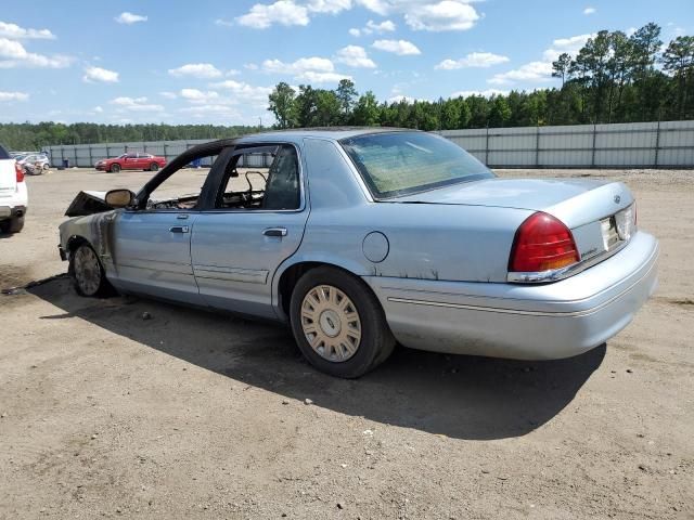 2003 Ford Crown Victoria