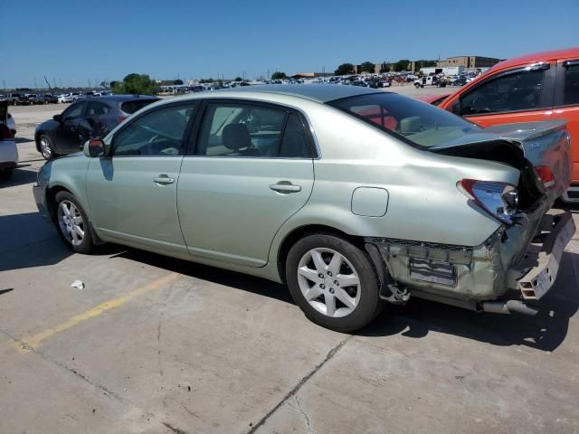 2005 Toyota Avalon XL