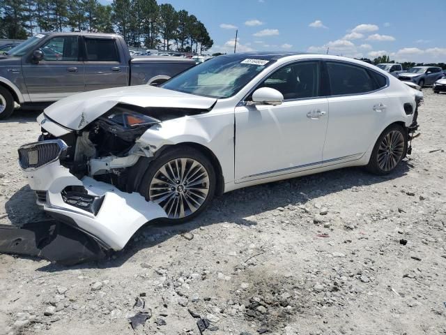 2017 KIA Cadenza Premium