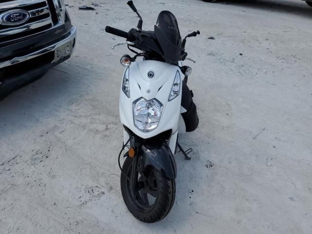 2022 Sany Moped
