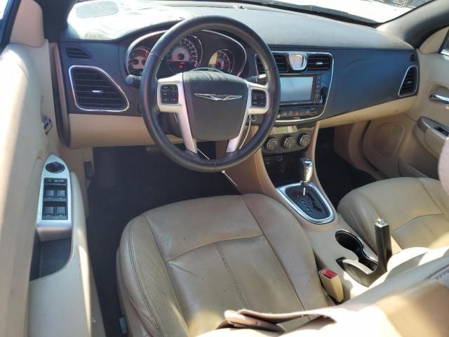 2012 Chrysler 200 Limited