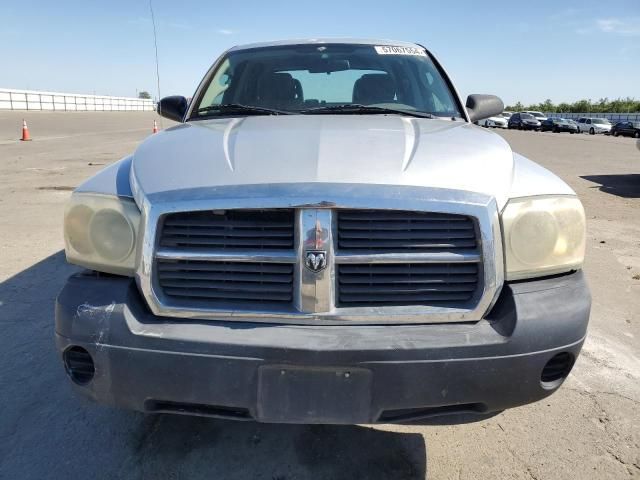 2006 Dodge Dakota Quattro